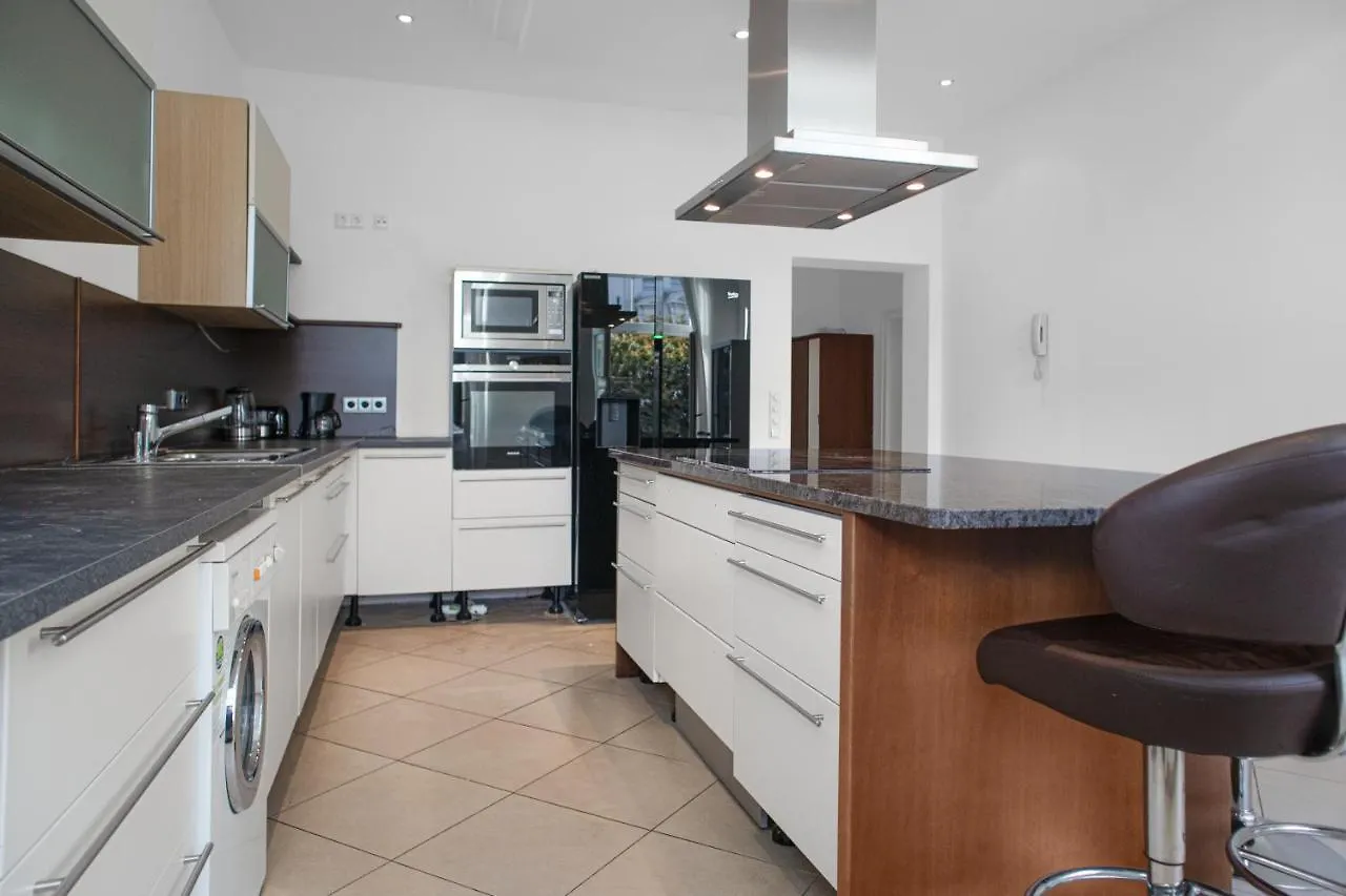 Superb 7Br Shared Apartment- Near Hauptbahnhof Wien Österreich