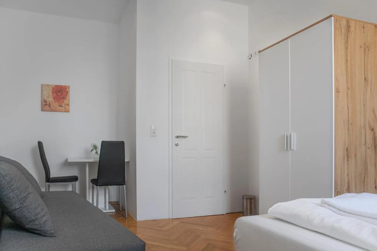 Superb 7Br Shared Apartment- Near Hauptbahnhof Wien