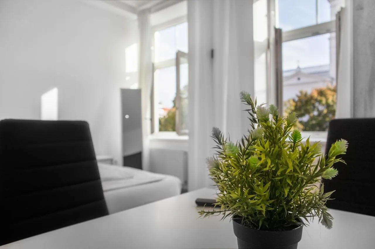 Superb 7Br Shared Apartment- Near Hauptbahnhof Wien Apartment