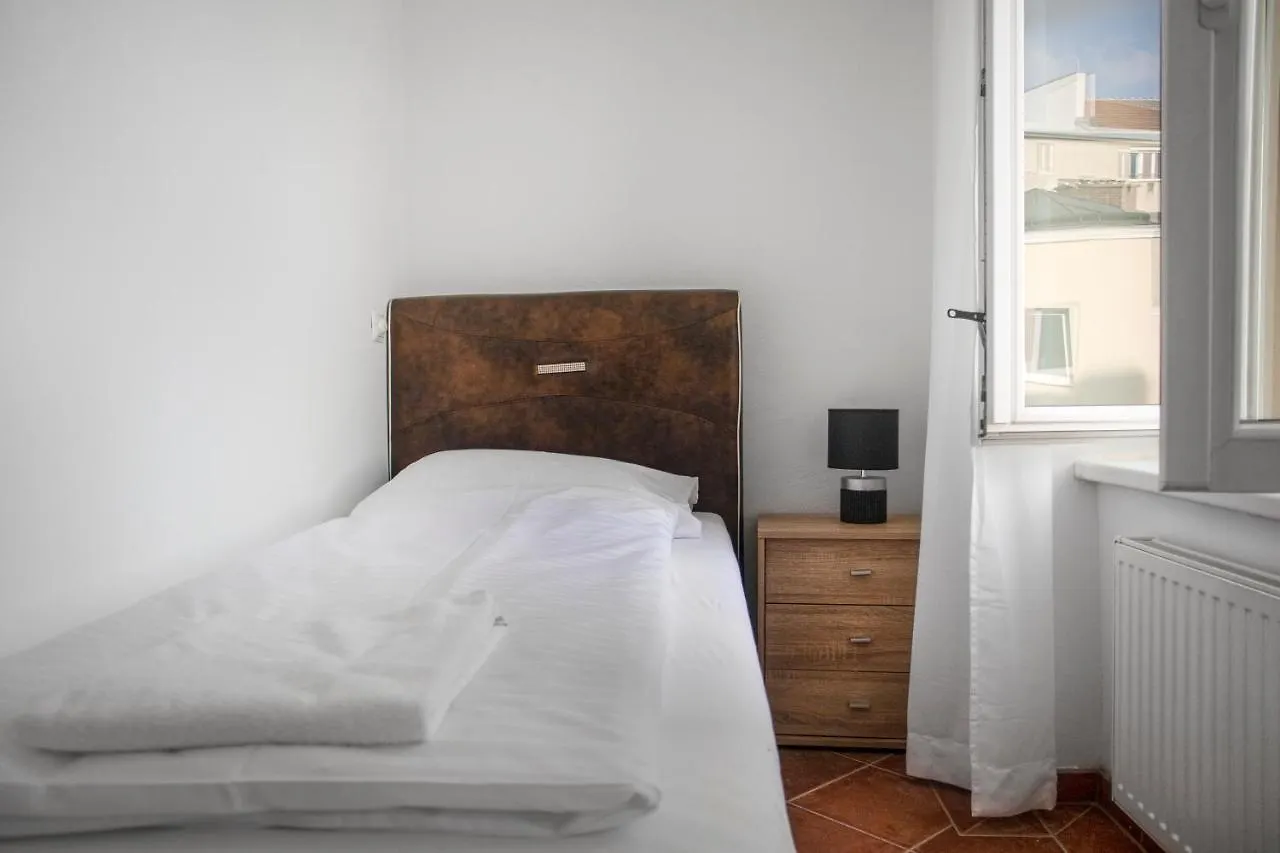 Superb 7Br Shared Apartment- Near Hauptbahnhof Wien Österreich