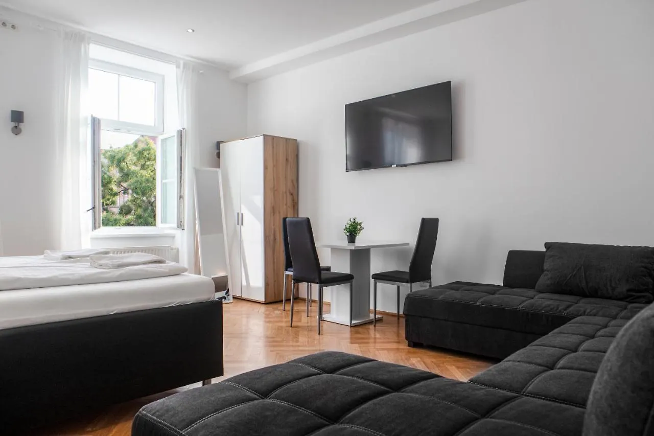 Superb 7Br Shared Apartment- Near Hauptbahnhof Wien