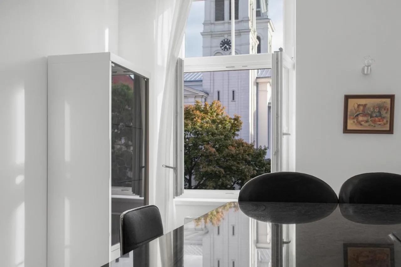 Superb 7Br Shared Apartment- Near Hauptbahnhof Wien 0*,  Österreich